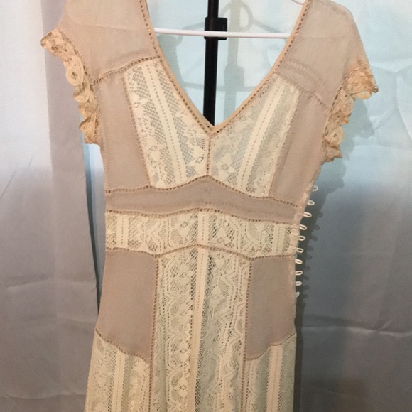 Gorgeous long dress - Picture 2 of 8